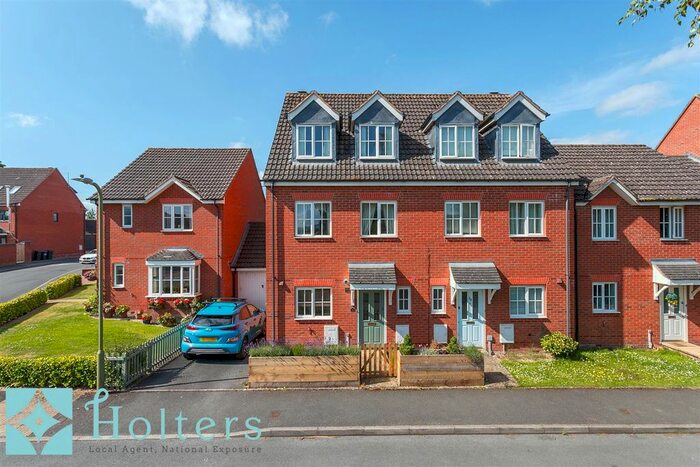 4 Bedroom End Of Terrace House For Sale In Dahn Drive, Ludlow, SY8