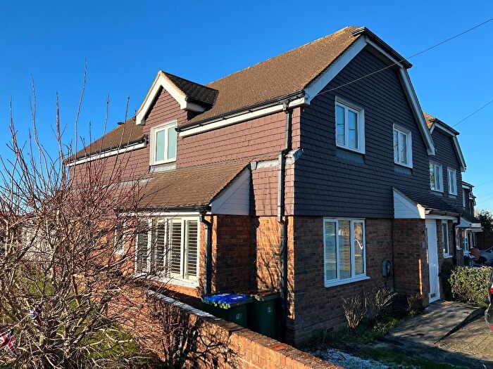 4 Bedroom Detached House To Rent In Pound Lane, Upper Beeding, West Sussex, BN44