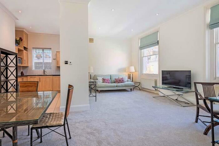 1 Bedroom Flat To Rent In Gledhow Gardens, South Kensington, London, SW5
