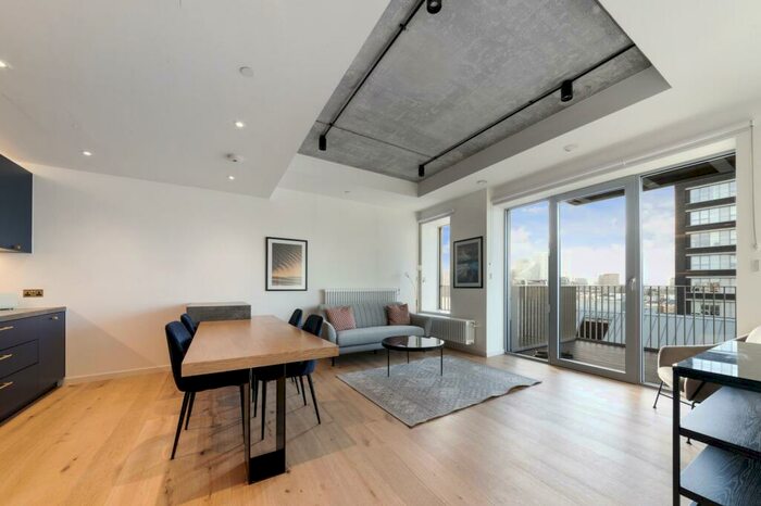 2 Bedroom Apartment To Rent In Rendel House, Goodluck Hope, London, E14