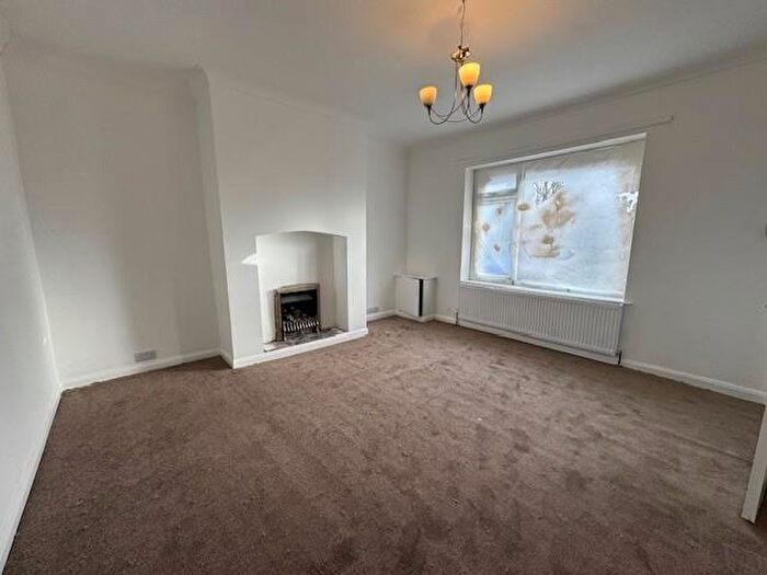 3 Bedroom Semi Detached House To Rent In St. Annes Drive, Denton, Manchester, M34