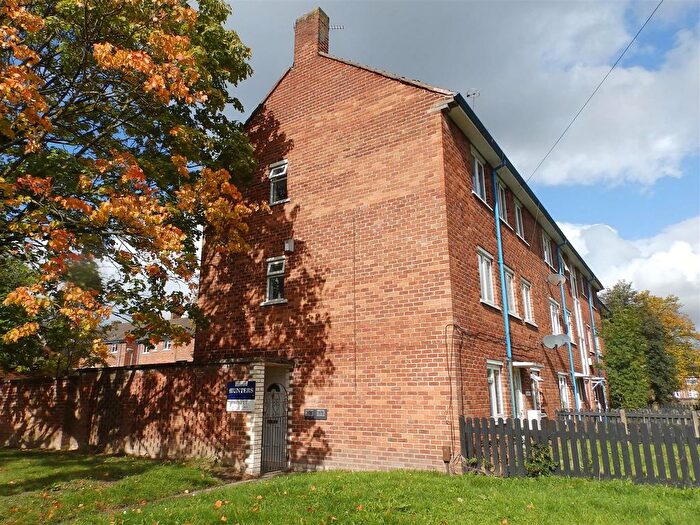 1 Bedroom Flat To Rent In Sutton Way, Ellesmere Port, Cheshire, CH65