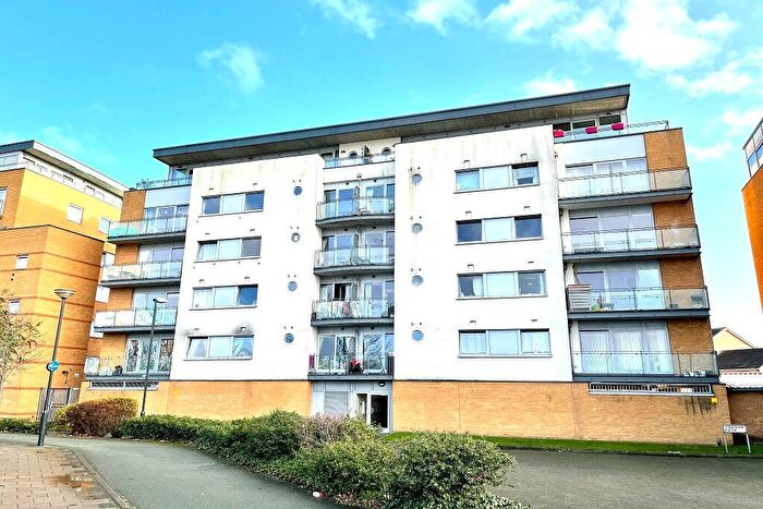 1 Bedroom Flat To Rent In Tideham House, Merbury Close, West Thamesmead, London, SE28