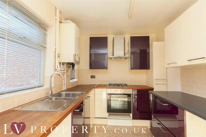 3 Bedroom House To Rent In Sunningdale Road, Birmingham, B11