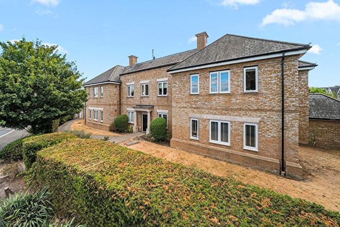 2 Bedroom Flat For Sale In Nettlefold Place, Sunbury-On-Thames, TW16