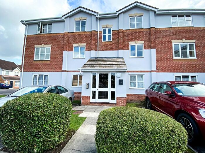 2 Bedroom Flat To Rent In Elm Park, Reading, RG30