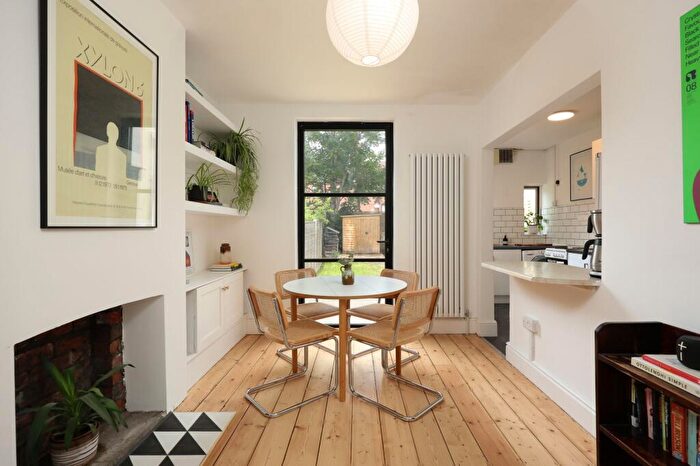 3 Bedroom Terraced House For Sale In Talgarth Road, Bristol, BS7