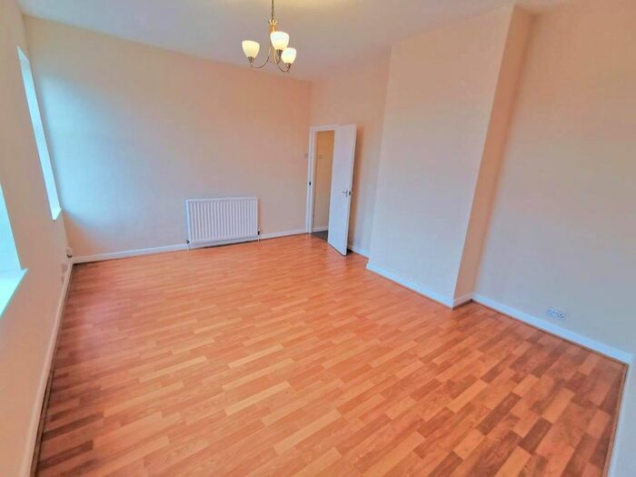 1 Bedroom Flat To Rent In Vicarage Road, Smethwick B67