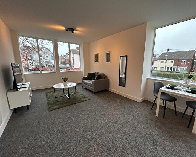 1 Bedroom Apartment To Rent In West Street, Chesterfield, Derbyshire, S40