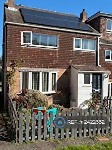 3 Bedroom Semi-Detached House To Rent In Sherley Green, Southampton, SO31