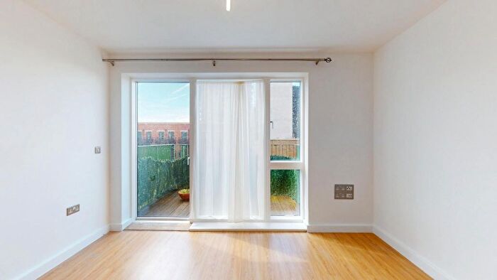 2 Bedroom Flat To Rent In Luma Apartments, Central Way, London, NW10