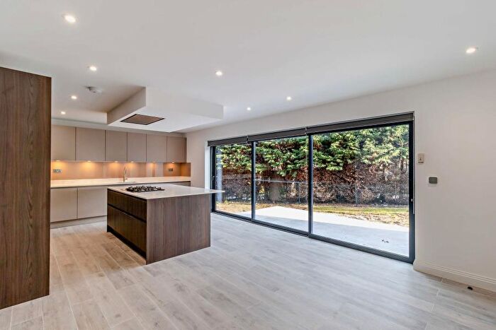 4 Bedroom Detached House To Rent In Wolsey Road, Moor Park, HA6