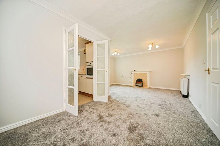 1 Bedroom Flat For Sale In Westwood Court (Ipswich), Ipswich, IP1
