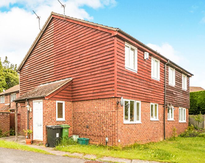 1 Bedroom Terraced House To Rent In Flodden Drive, RG31