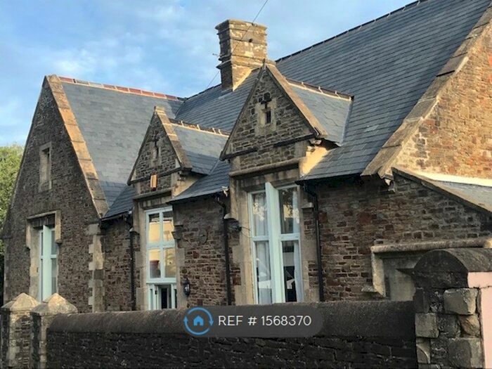 1 Bedroom Flat To Rent In The Old Schoolhouse Apartments, Bideford, EX39