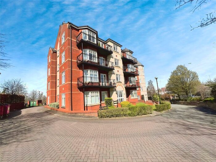 2 Bedroom Flat To Rent In Pennant Court, Penn Road, Wolverhampton, West Midlands, WV3