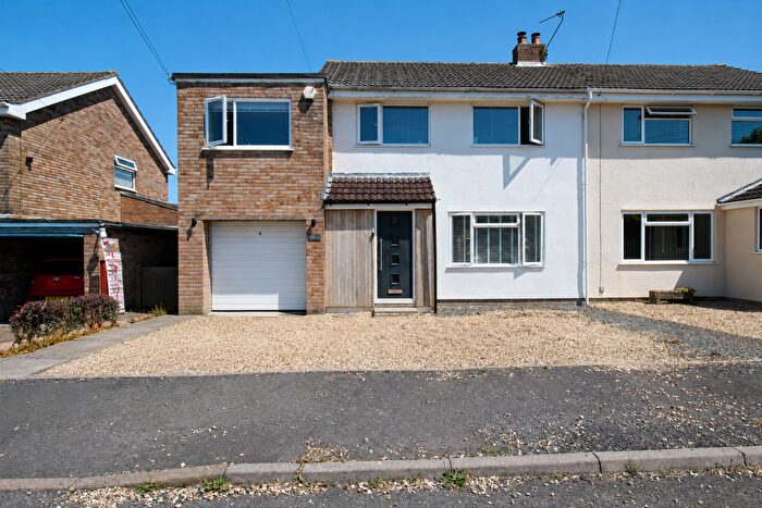 4 Bedroom Semi Detached House For Sale In Green Lane Avenue, Street, BA16