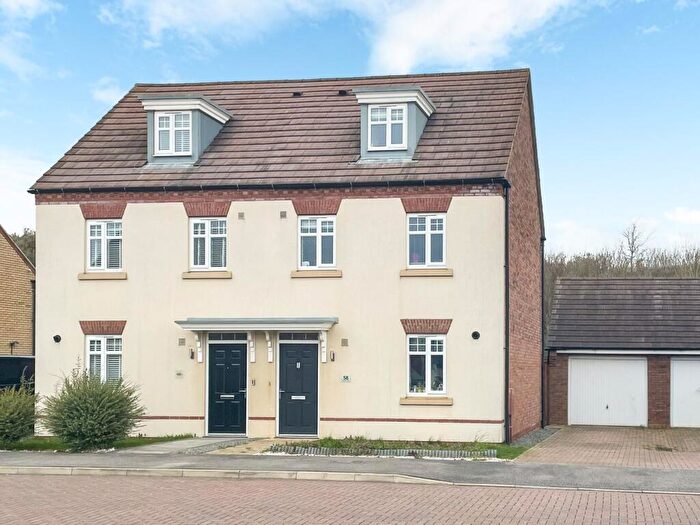 3 Bedroom Semi-Detached House For Sale In Maritime Way, Brooklands, Milton Keynes, MK10