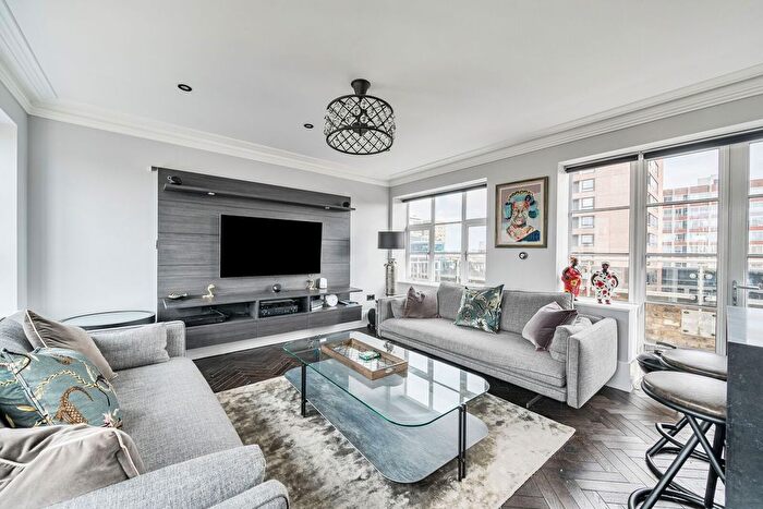 1 Bedroom Flat For Sale In Marshall Street, Soho, London, W1F