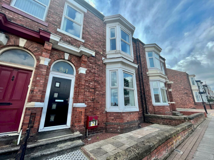 4 Bedroom House To Rent In Chester Road, Sunderland, SR4