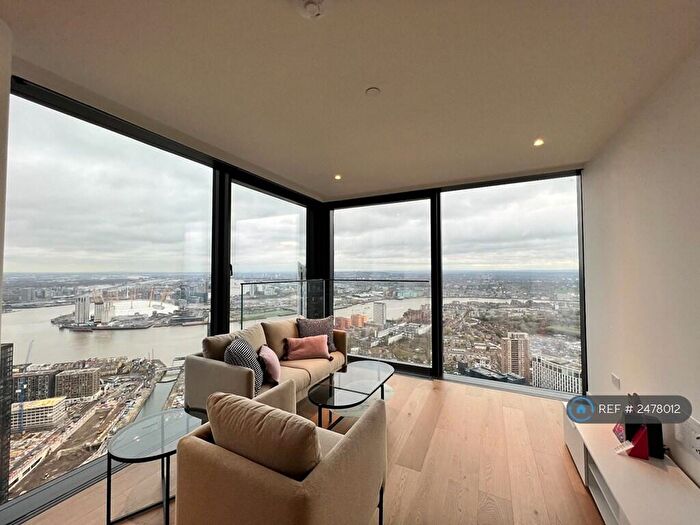 2 Bedroom Semi-Detached House To Rent In Hampton Tower, London, E14