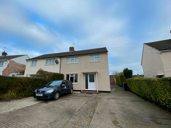 3 Bedroom Semi-Detached House To Rent In Colwell Road, Wallingford, OX10