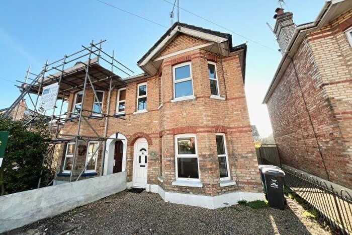 3 Bedroom Property To Rent In Sandbanks Road, Poole, BH14