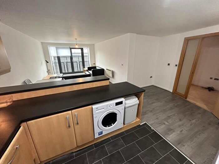 2 Bedroom House To Rent In Concert Street, Liverpool, L1