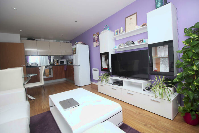 1 Bedroom Flat To Rent In Arboretum Place, Barking, IG11