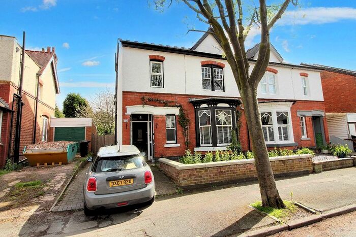 4 Bedroom Semi-Detached House To Rent In Woodfield Avenue, Penn, Wolverhampton, WV4