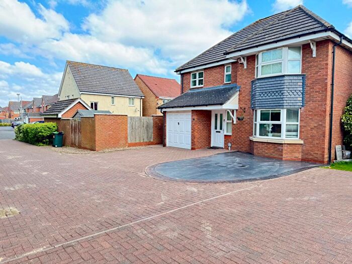 5 Bedroom Detached House For Sale In St. Peter Croft, Wednesbury, WS10