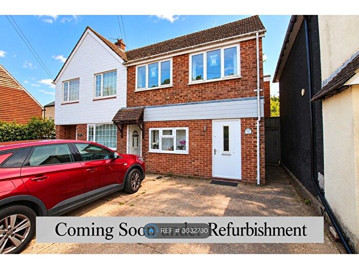 2 Bedroom Maisonette To Rent In Heath Road, Maidstone, ME17