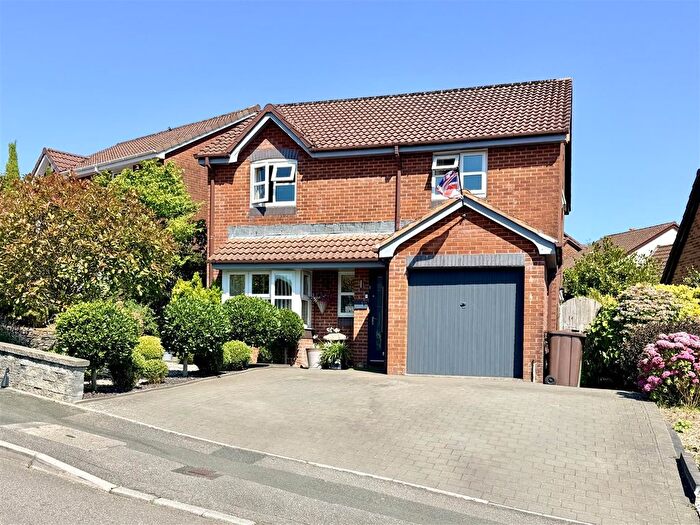 4 Bedroom Detached House For Sale In St. Marks Road, Derriford, Plymouth, PL6