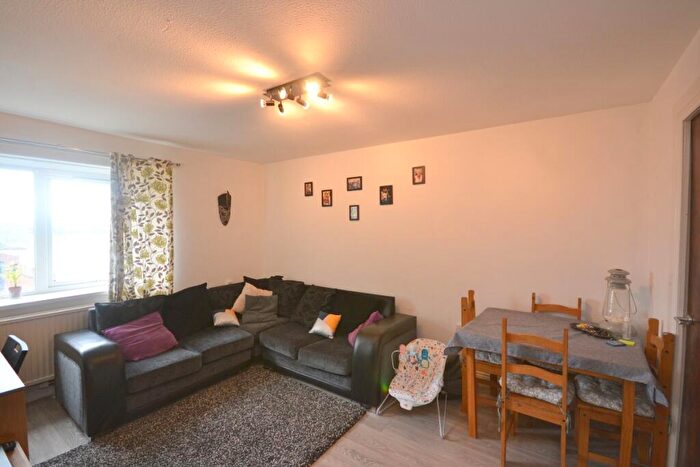 1 Bedroom Flat To Rent In Lower Harding Street, Northampton, NN1