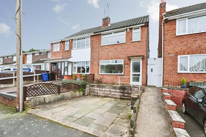 2 Bedroom End Of Terrace House For Sale In Brook Street, Wall Heath, Kingswinford, DY6