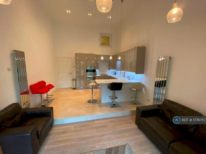 4 Bedroom Terraced House To Rent In Woodland Crescent, London, SE16