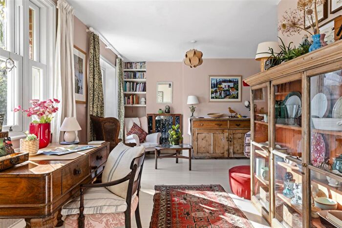 3 Bedroom End Of Terrace House For Sale In Barley Lane, Fairlight, TN35