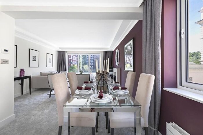 3 Bedroom Flat To Rent In Montrose Court, Princes Gate, South Kensington, SW7