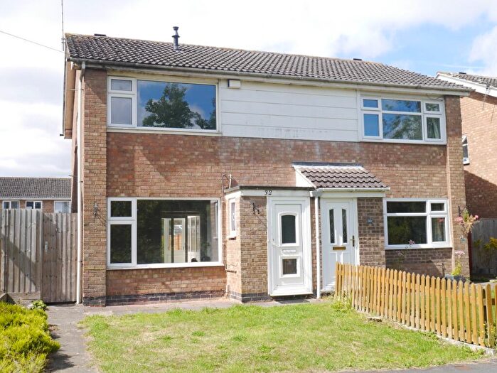 3 Bedroom Semi Detached House To Rent In Edendale Road, Melton Mowbray, LE13