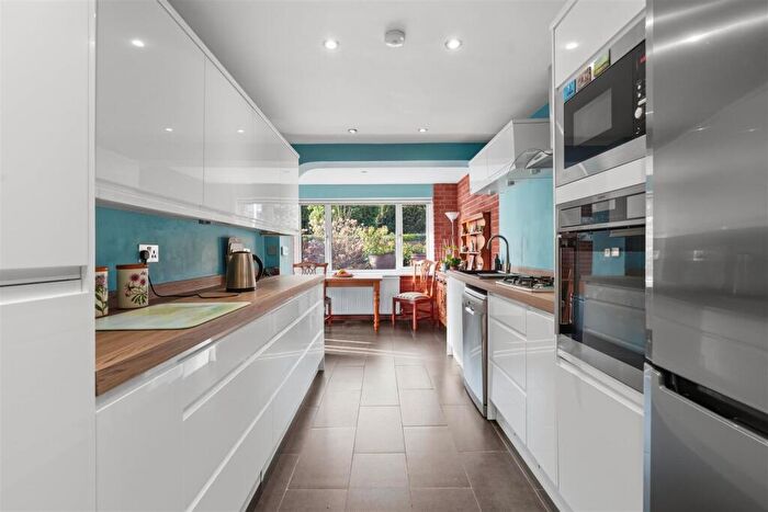 3 Bedroom Detached House For Sale In Coventry Road, Bedworth * Massively Extended *, CV12