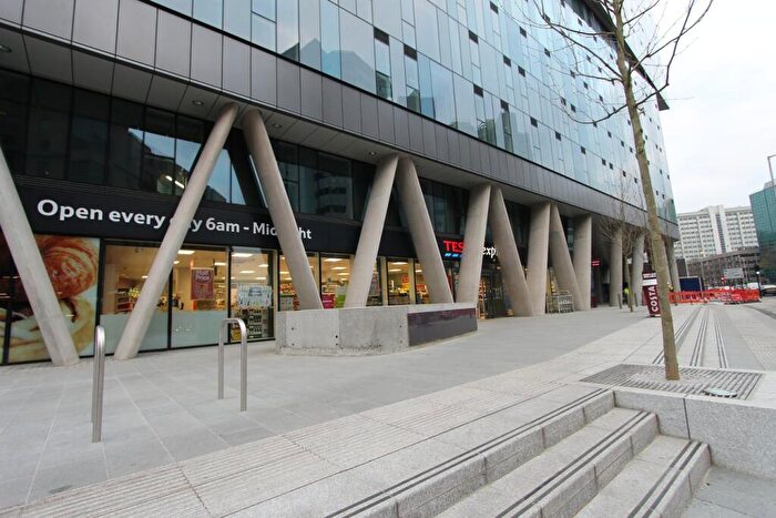 1 Bedroom Apartment For Sale In Waterhouse Apartments, Saffron Central Square, Croydon, CR0