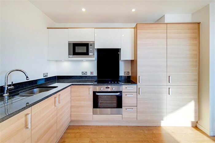 1 Bedroom Apartment To Rent In Heybourne Crescent, London, NW9