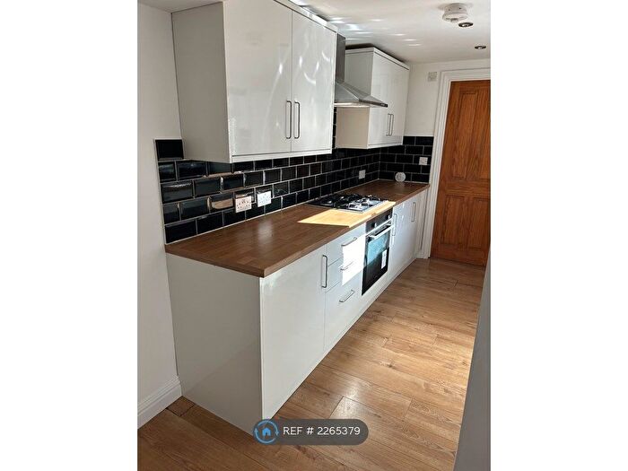 2 Bedroom Terraced House To Rent In Elmers Road, London, SE25