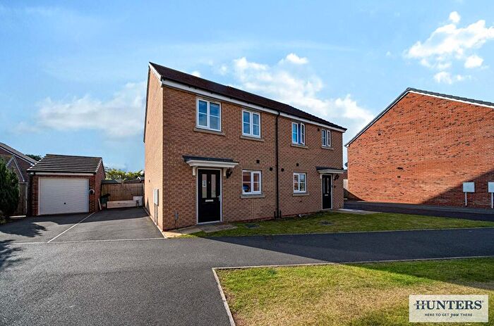 2 Bedroom Semi-Detached House For Sale In Merlin Way, Brayton, Selby, YO8