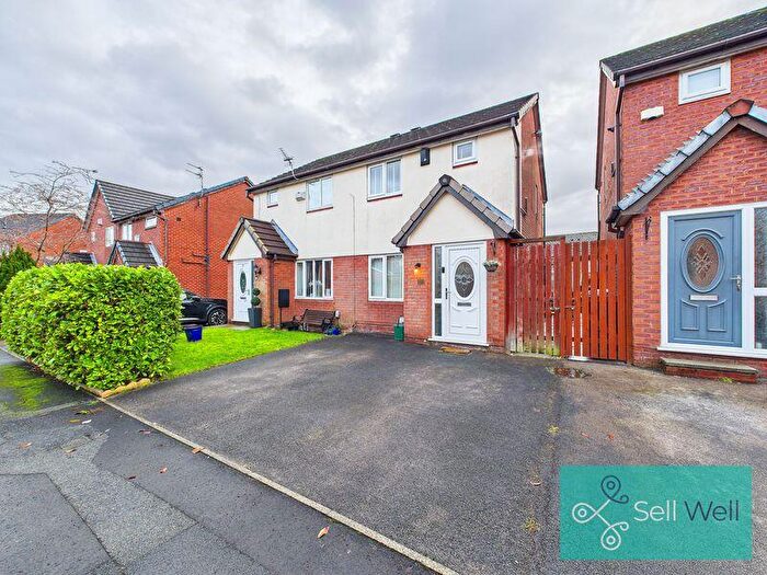 2 Bedroom Semi Detached House For Sale In Wayfarers Way, Swinton, Manchester, M27