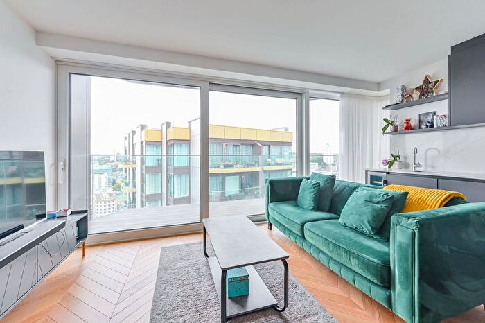 1 Bedroom Flat To Rent In Brigadier Walk, Woolwich Riverside, London, SE18