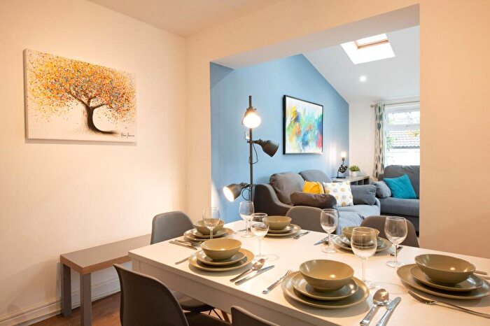 1 Bedroom House To Rent In Stoneleigh Crescent, Bristol, BS4