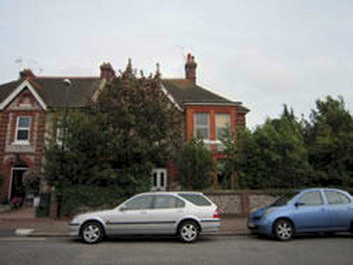 6 Bedroom Maisonette To Rent In Hartfield Road, Eastbourne, East Sussex, BN21