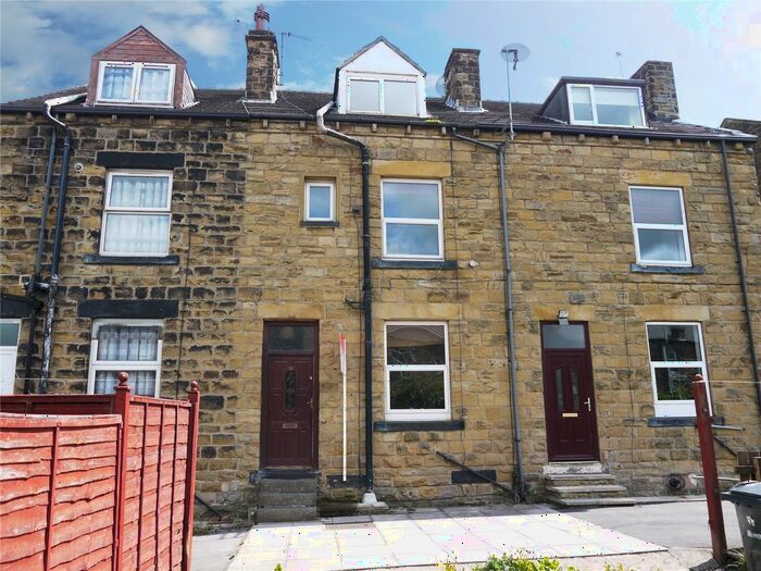 2 Bedroom Terraced House To Rent In Cardigan Avenue, Morley, Leeds, West Yorkshire, LS27