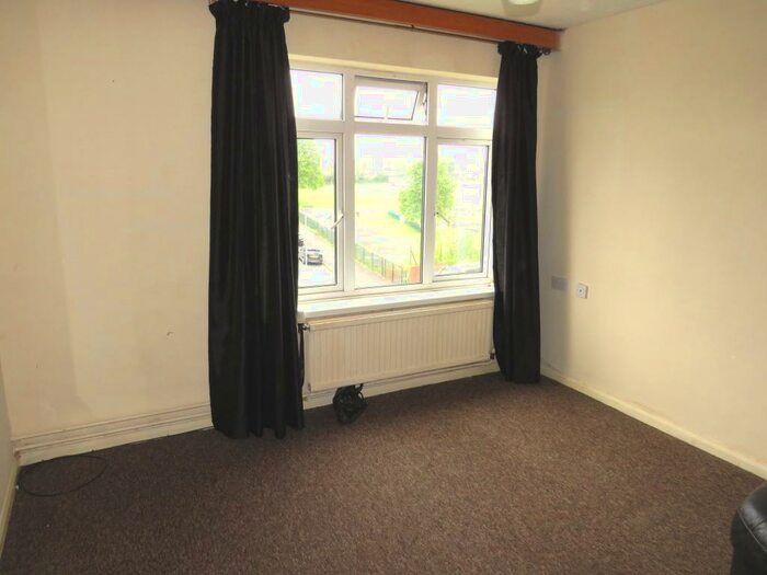 1 Bedroom Apartment To Rent In Soundwell Road, Bristol, BS16